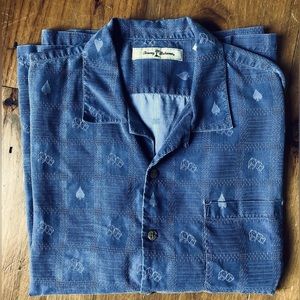 Unique blue 100% silk Tommy Bahama men’s shirt. Size large.